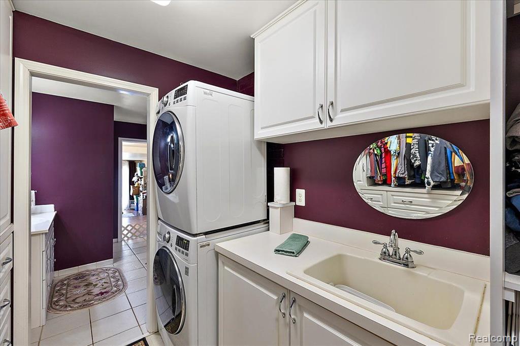 16 S NORTH SHORE Drive, Lake Orion, MI 48362 — Photo 42