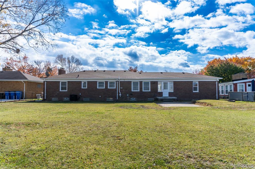 8153 Racine Road, Warren, MI 48093 — Photo 39