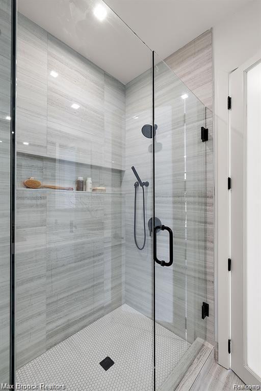 533 E Harrison Avenue, 19, Royal Oak, MI 48067 — Photo 15