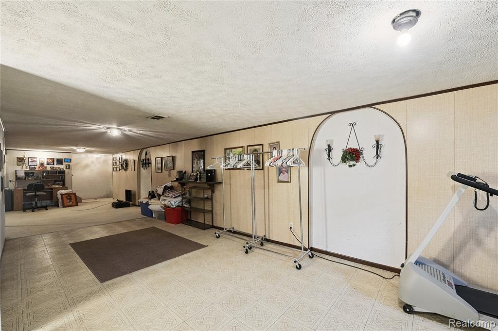 8268 Cooley Beach Drive, White Lake, MI — Photo 40