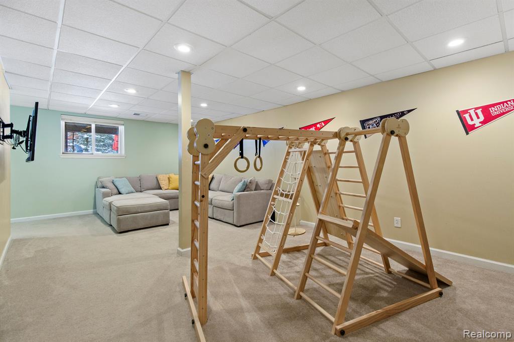 7997 BROOKWOOD Drive, Clarkston, MI 48348 — Photo 41