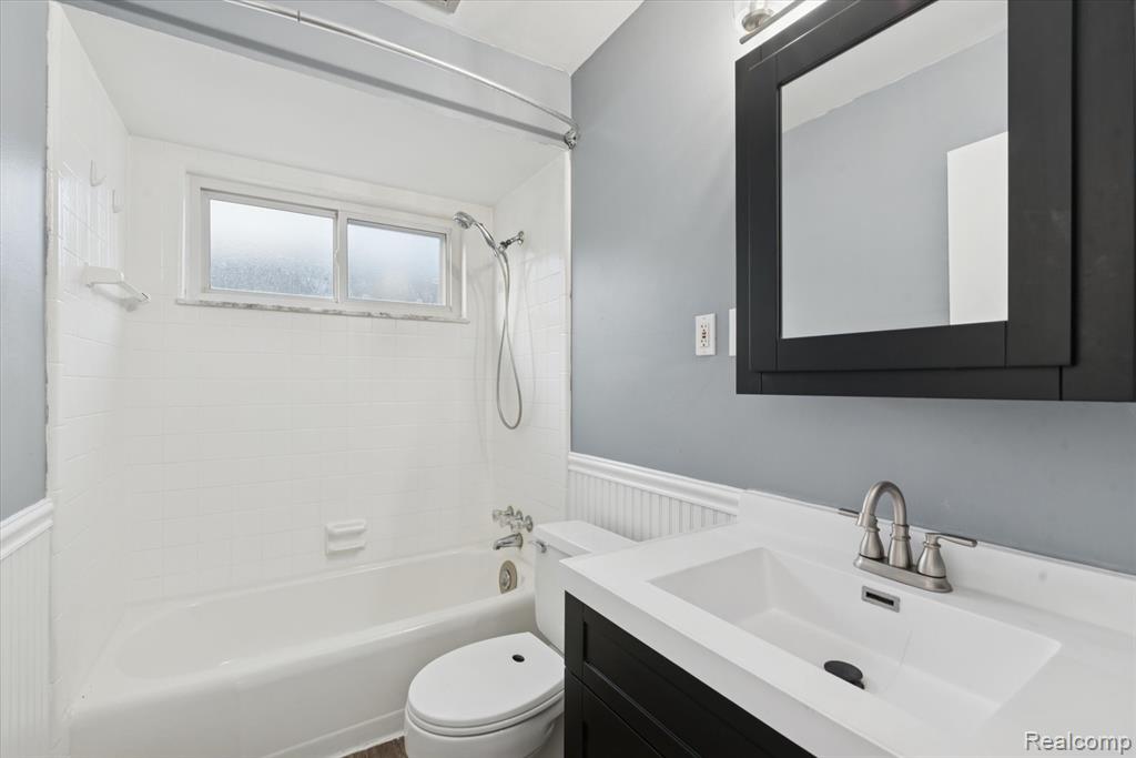 7606 Cavell Street, Westland, MI — Photo 14