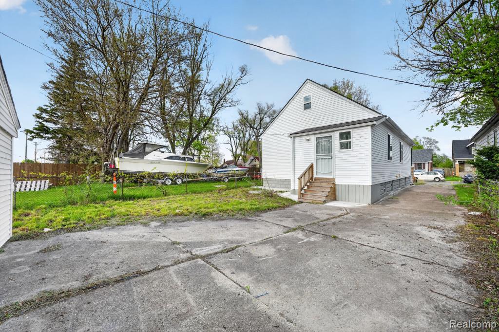 13735 Gable Street, Hamtramck, MI 48212 — Photo 36