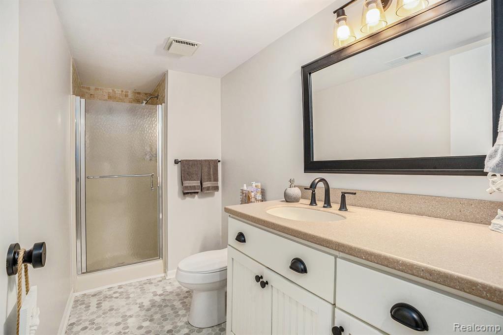 7034 Verde Vista Drive NE, Rockford, MI 49341 — Photo 18