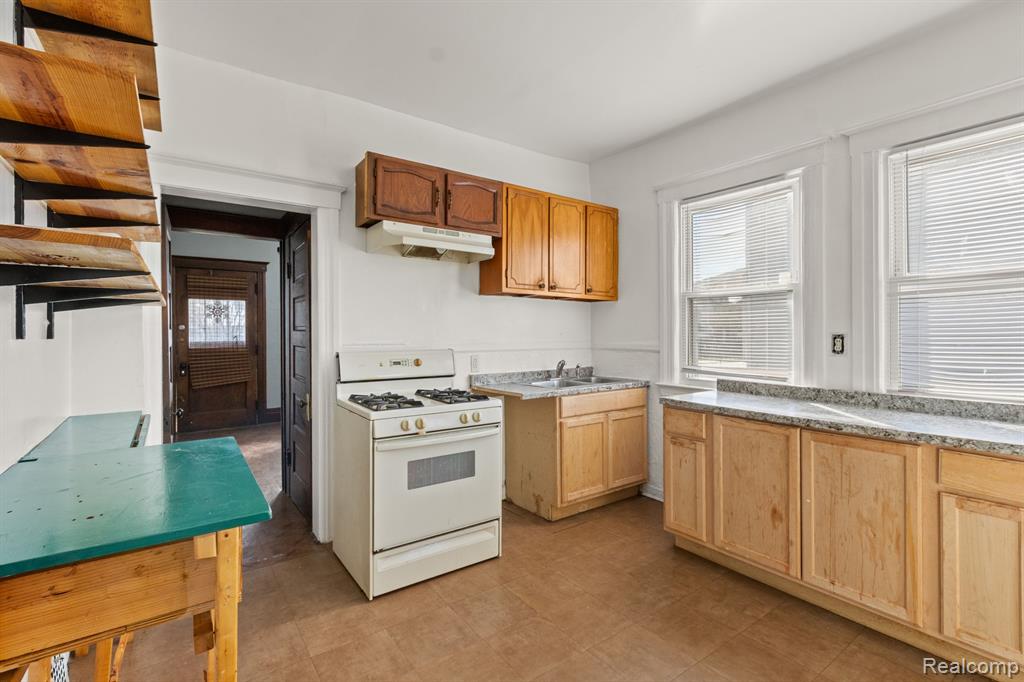 5261 24TH Street, Detroit, MI 48208 — Photo 7