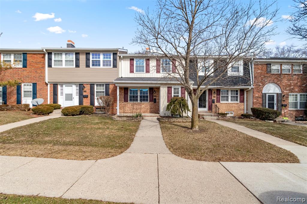 19767 Hayes Court, Northville, MI 48167 — Photo 42