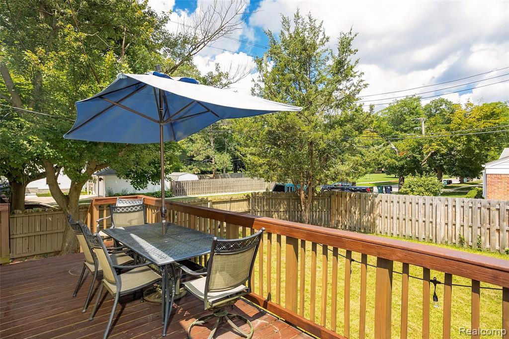 922 Butternut Avenue, Royal Oak, MI 48073 — Photo 22
