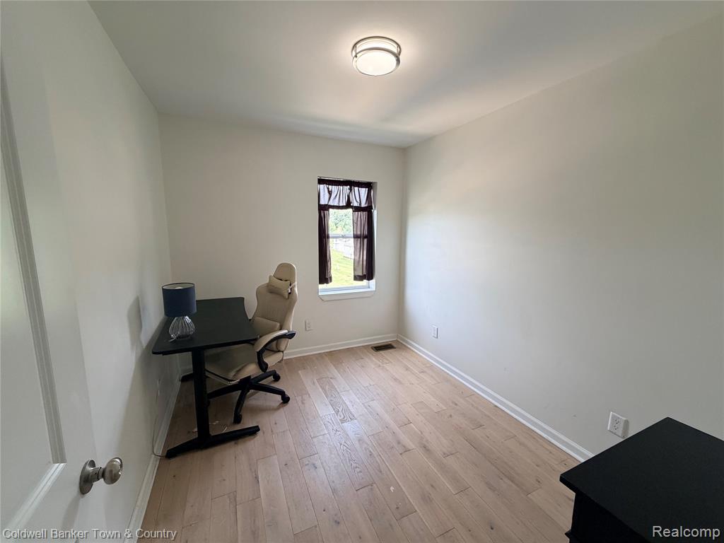 5881 Woodruff View Drive, Brighton, MI 48116 — Photo 16