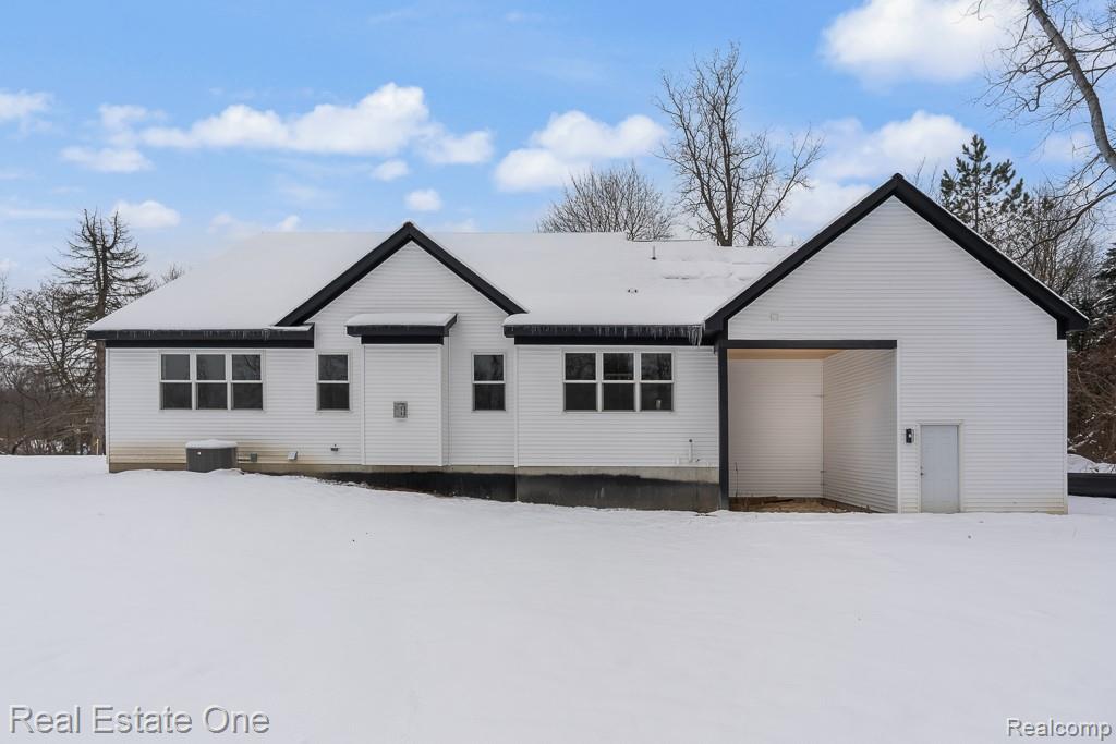 225 E Predmore Road, Oakland, MI — Photo 60