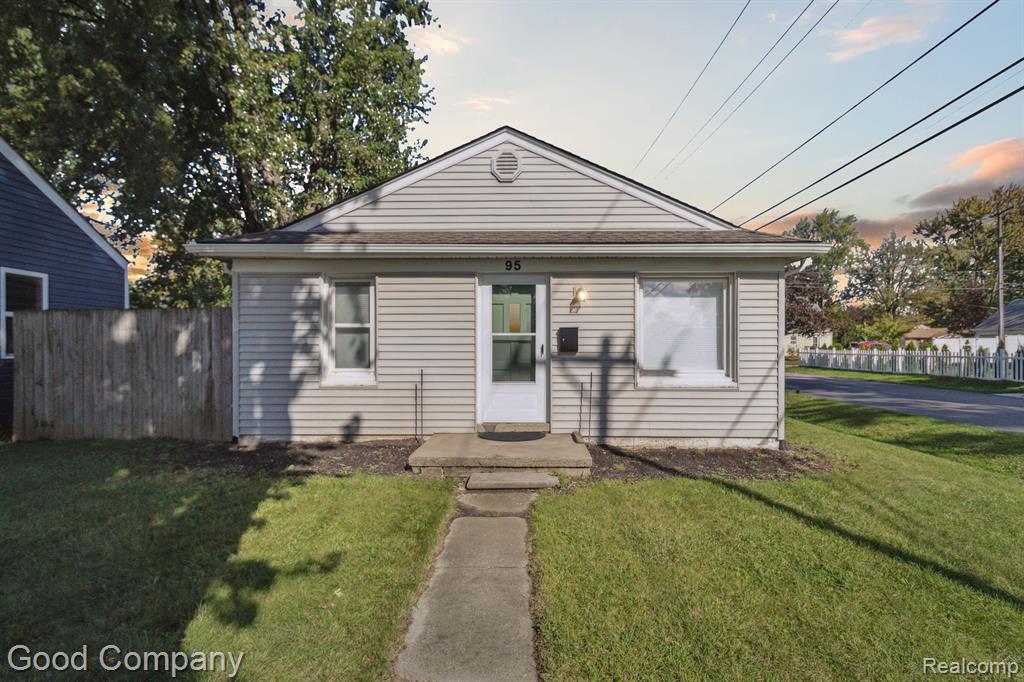 95 CHOPIN Street, Troy, MI 48083 — front exterior