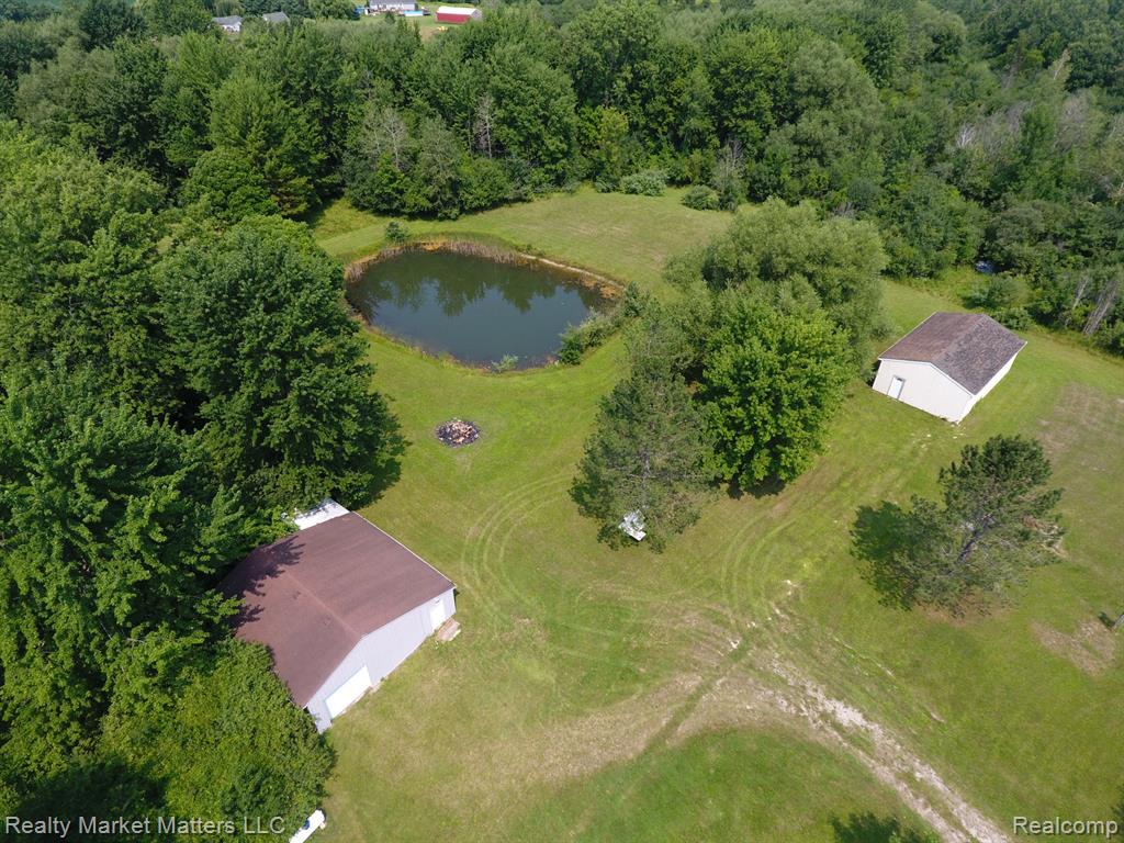 10392 Jeddo Road, Greenwood, MI 48006 — Photo 37