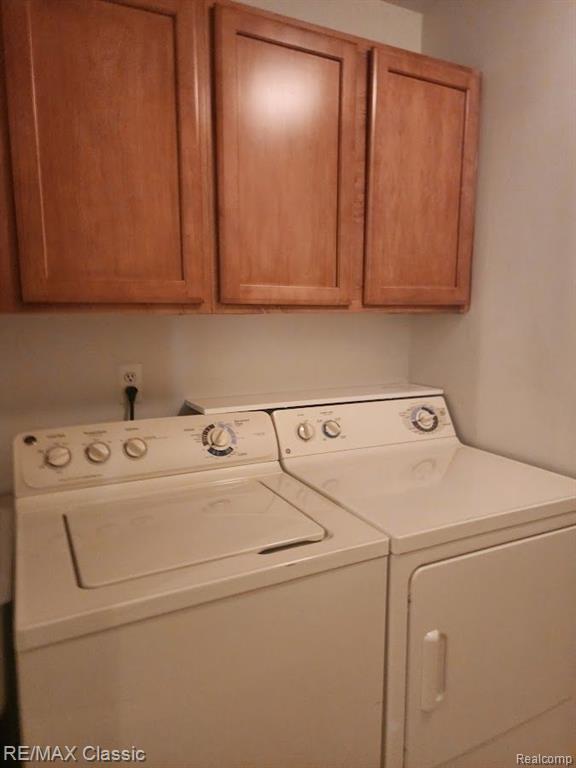 44275 PRINCETON Drive, Clinton Twp, MI 48038 — Photo 9