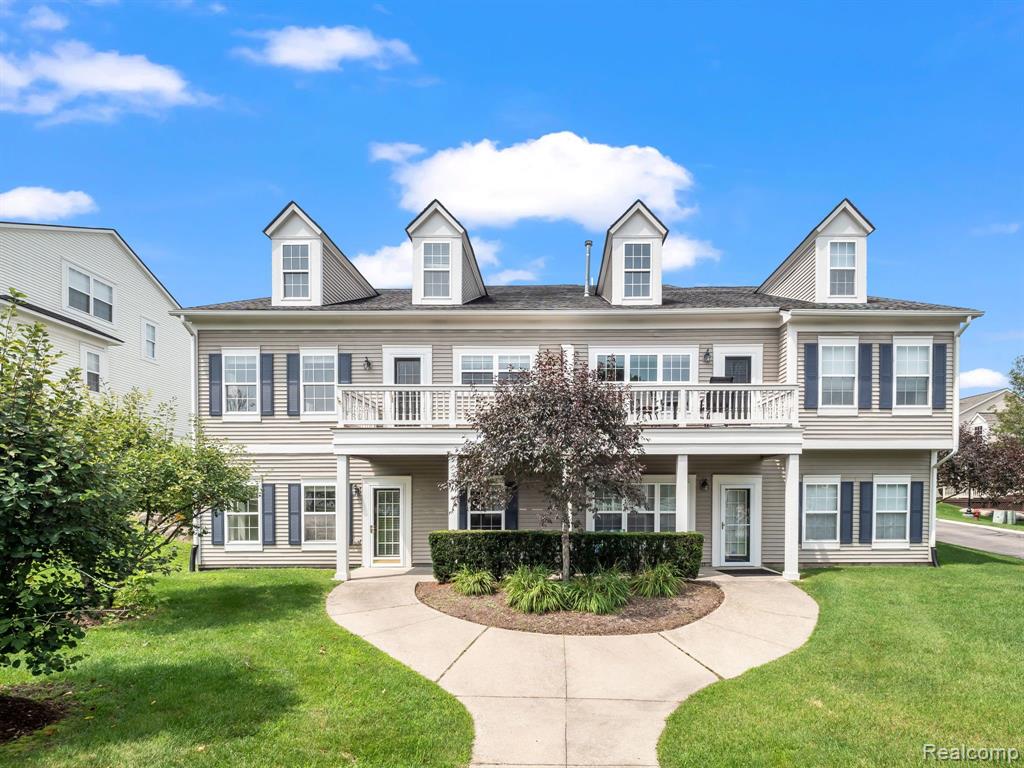 694 W BLUFF, Rochester Hills, MI 48307 — Photo 36