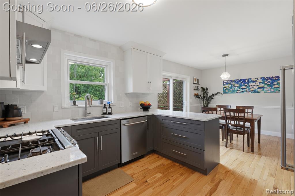 60569 Town Square Street, New Hudson, MI 48165 — Photo 13