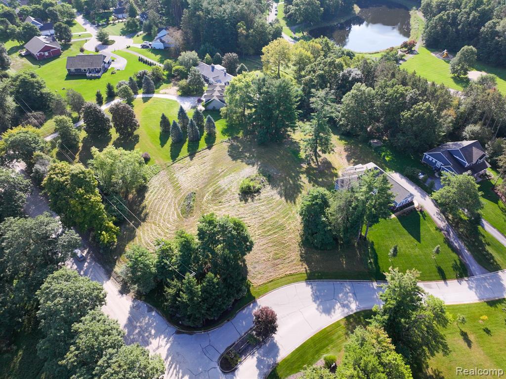 8427 Mystic Pines Court, Pinckney, MI 48169 — front exterior