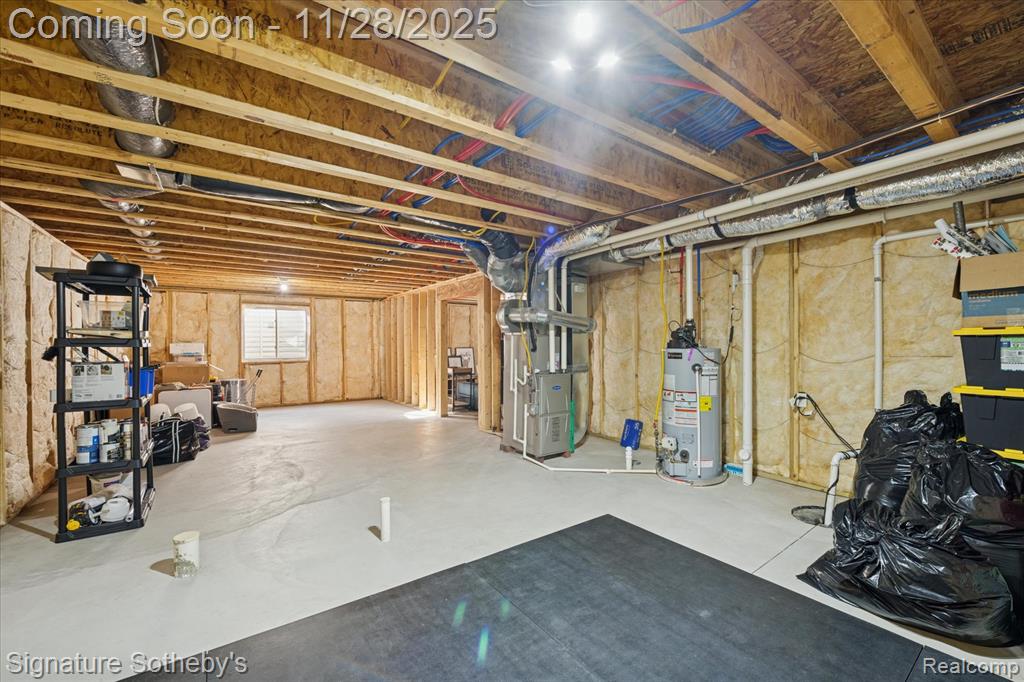 3680 Amber Oaks Drive, Howell, MI 48855 — Photo 36