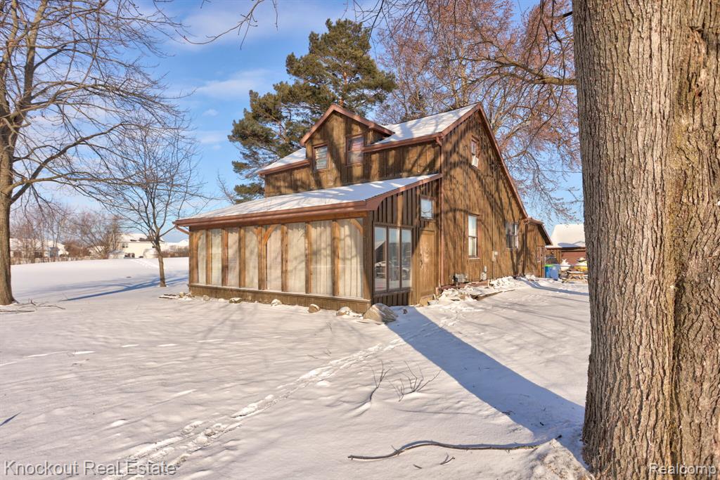 6180 Shattuck Road, Saginaw, MI 48603 — Photo 4