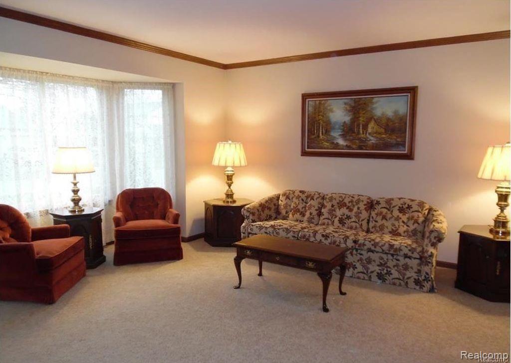 720 SHELLEY Drive, Rochester Hills, MI 48307 — Photo 9