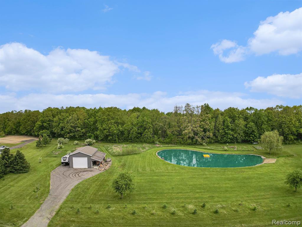 4024 AUSTIN Court, Lapeer, MI 48446 — Photo 36