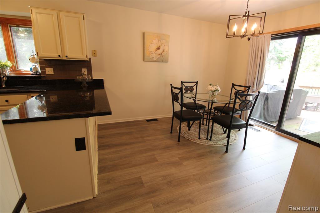 15743 Greenview, Fraser, MI 48026 — Photo 11