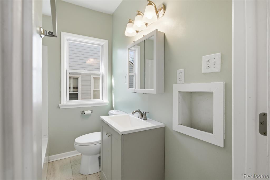 18418 Joann Street, Detroit, MI 48205 — Photo 14
