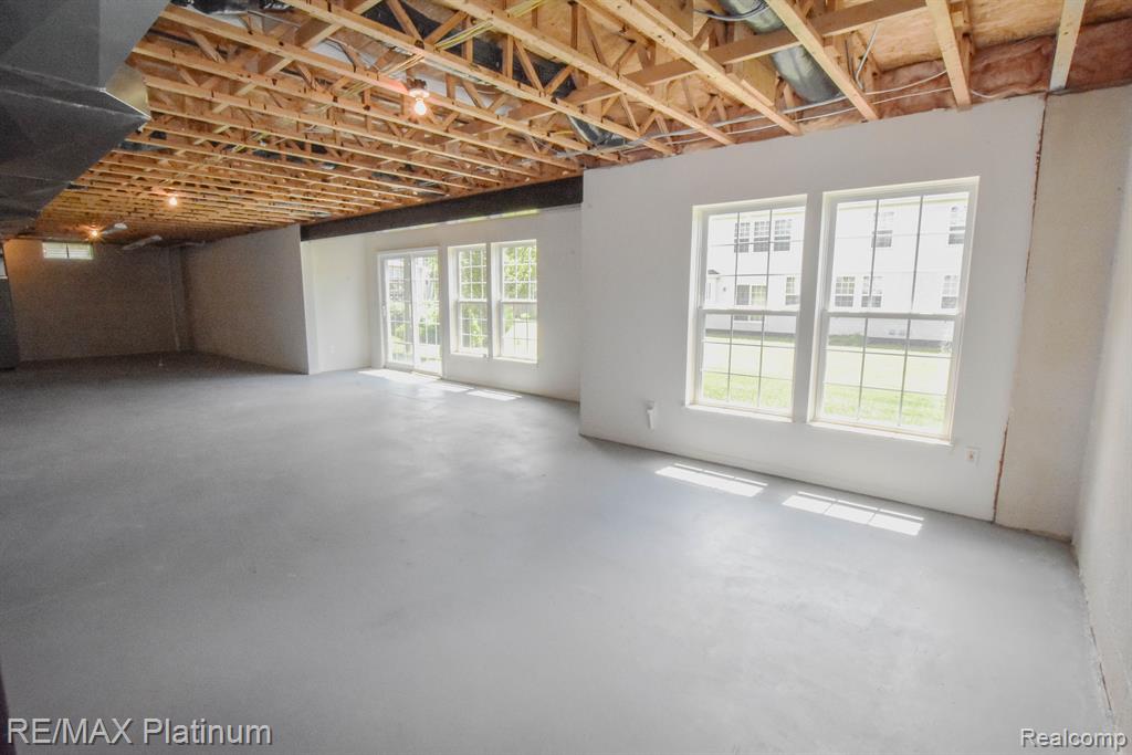 4237 MERRIMAN Loop, Howell, MI 48843 — Photo 50