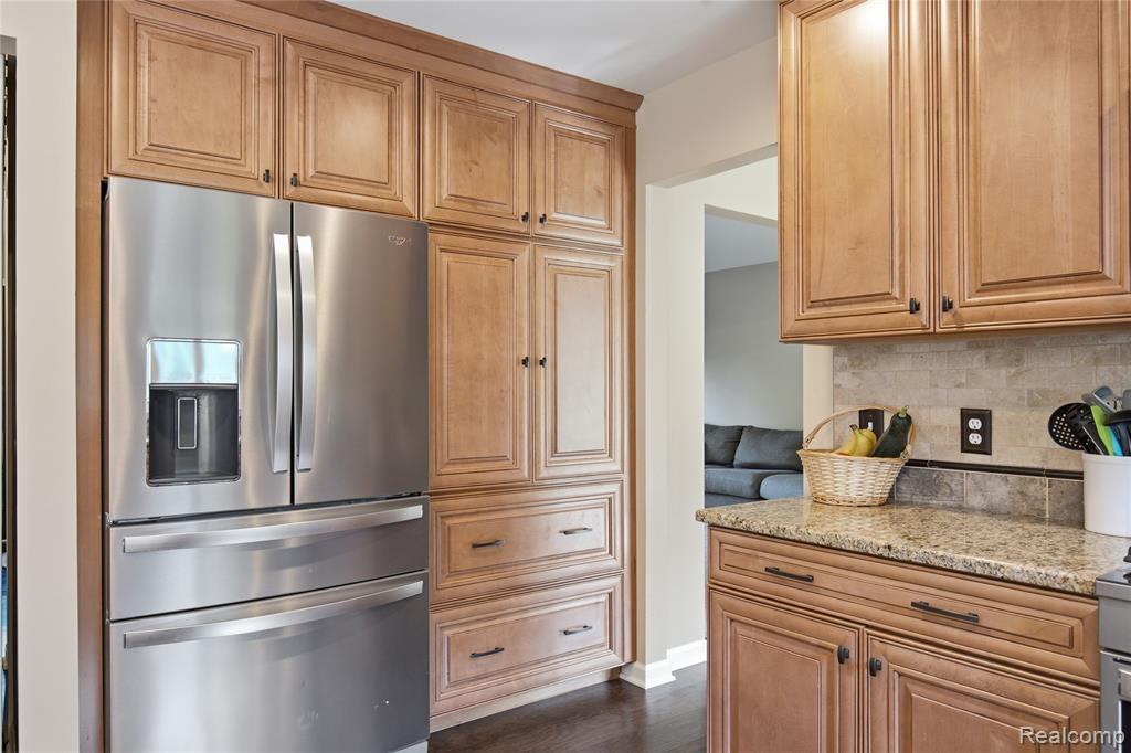 1817 Deer View Court, Howell, MI 48843 — Photo 30