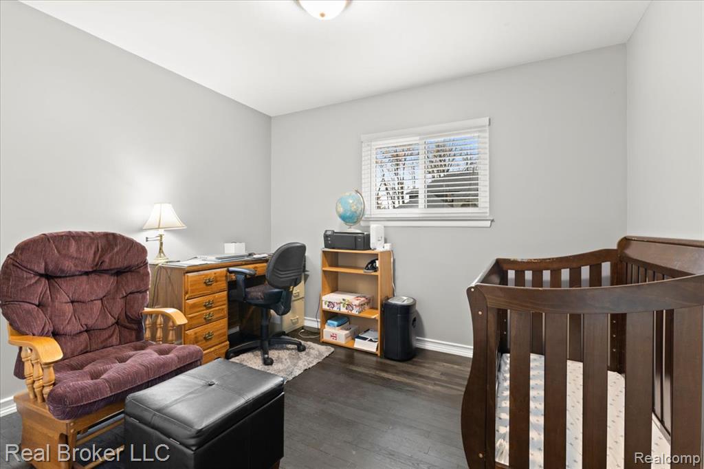 52048 Brentwood Drive, Shelby Twp, MI 48316 — Photo 31