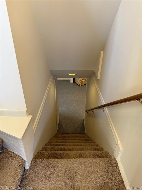 400 N LEONA Avenue, Garden City, MI — Photo 28