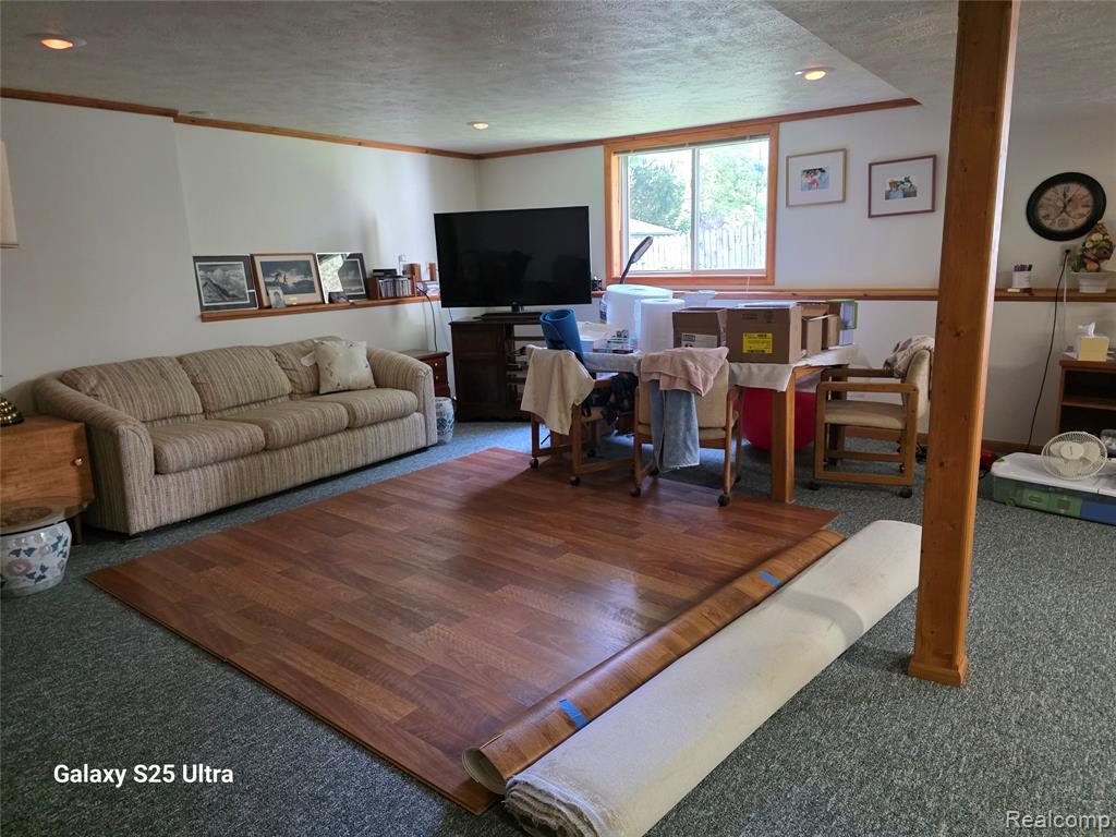 7098 Saint Charles Place, Kalamazoo, MI 49009 — Photo 27