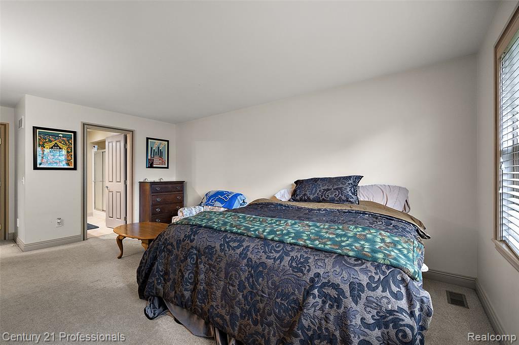 9310 Fairway Trail, Grand Blanc, MI 48439 — Photo 64