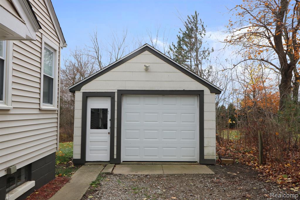 4226 BANKER Street, North Branch, MI 48461 — Photo 23