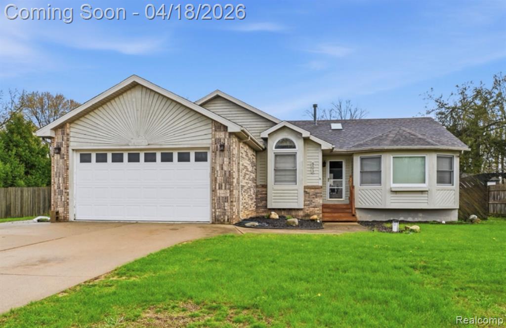 503 W Hamburg Street, Pinckney, MI 48169 — front exterior