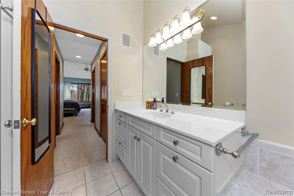 11535 Lancelot Lane, Pinckney, MI 48169 — Photo 51
