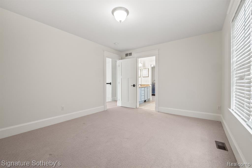 5027 GROVER Drive, Brighton, MI 48116 — Photo 42