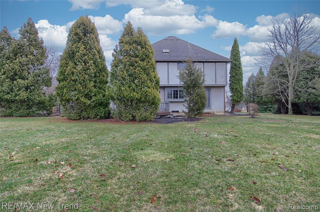 7252 STEEPLECHASE Drive, Saline, MI 48176 — Photo 38