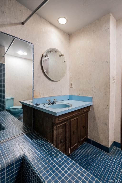 7118 Pebble Park Drive, West Bloomfield, MI — Photo 44