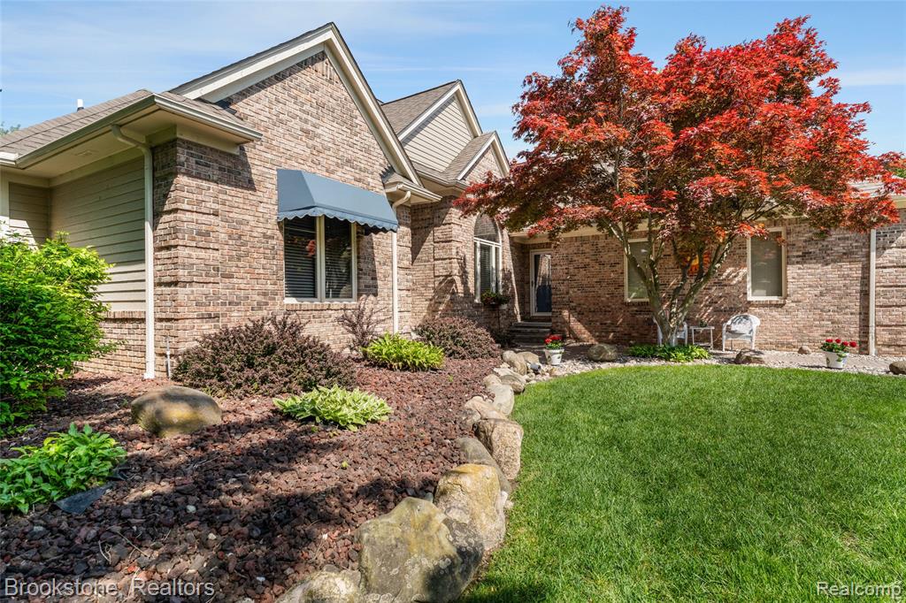 970 Moldovia Drive, White Lake, MI — Photo 3
