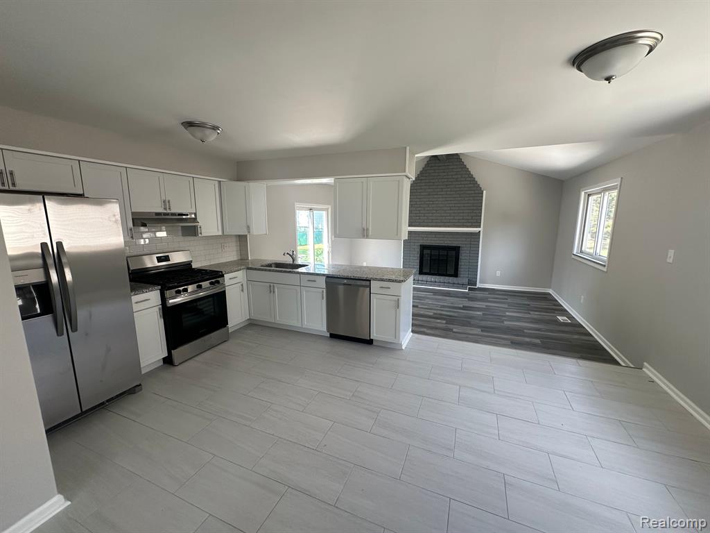4833 OCEAN Court, Sterling Heights, MI 48310 — Photo 23