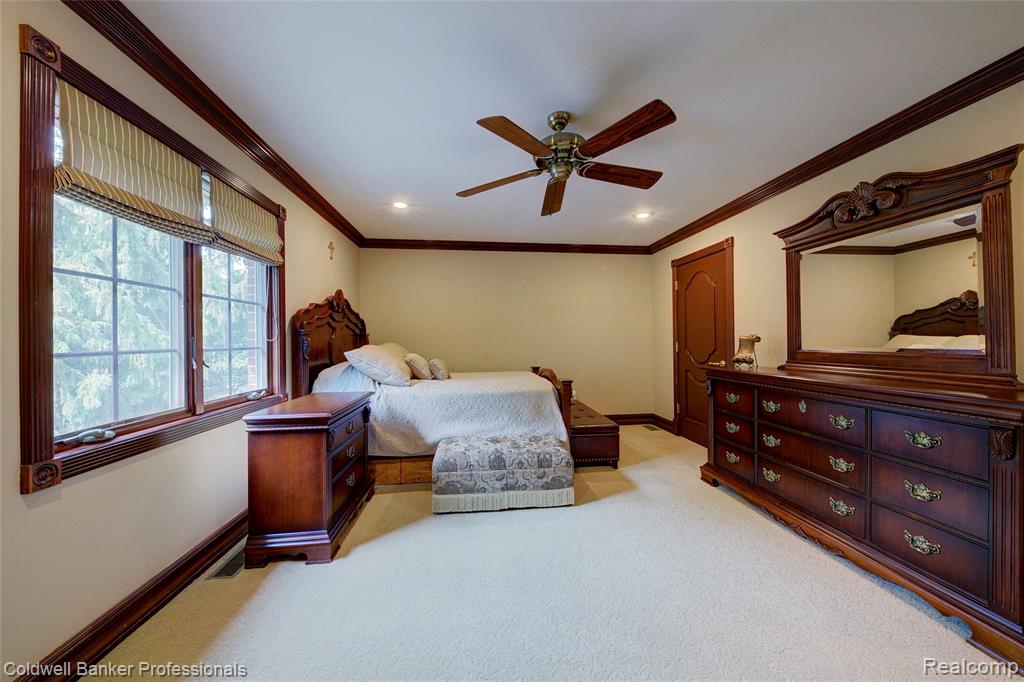 4546 Forest Edge Lane, West Bloomfield, MI 48323 — Photo 61