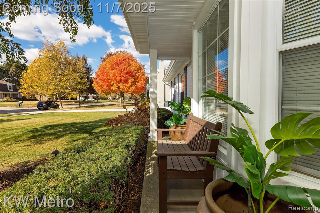 5338 Berwyck Drive, Troy, MI 48085 — Photo 48