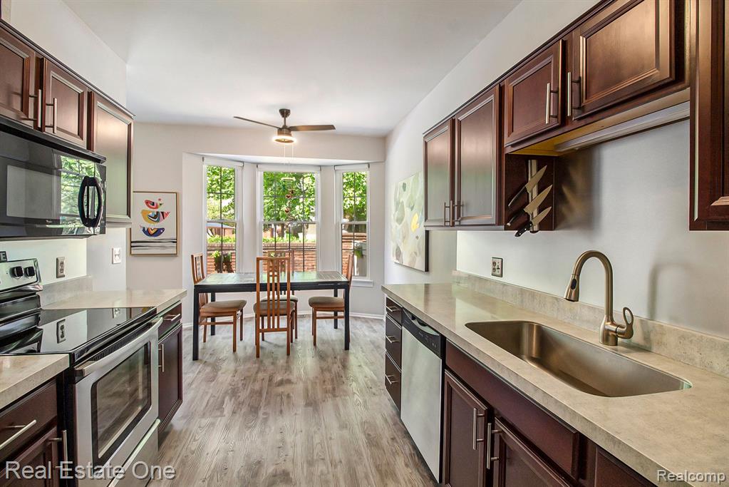 7311 GREEN FARM Road, West Bloomfield, MI — Photo 10