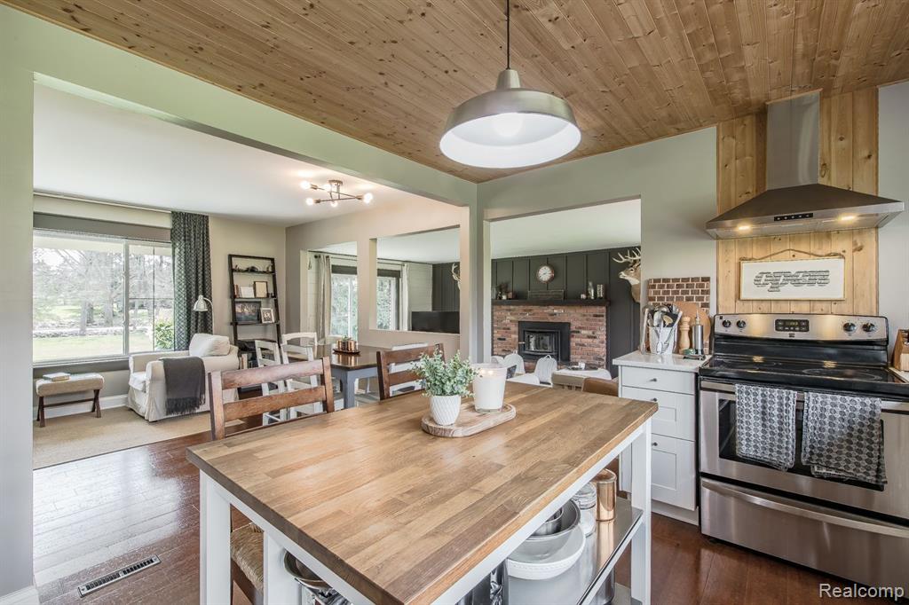 8650 KNOX Road, Clarkston, MI 48348 — Photo 18