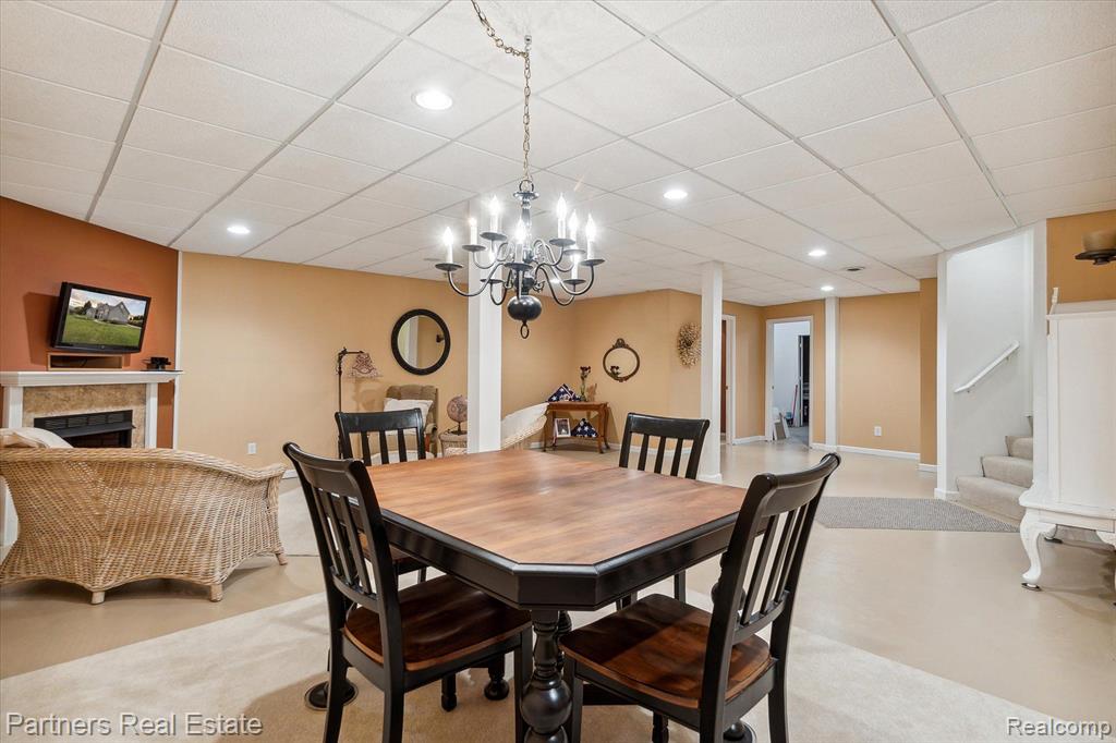 822 SADDLE CLUB Lane, Howell, MI 48843 — Photo 31