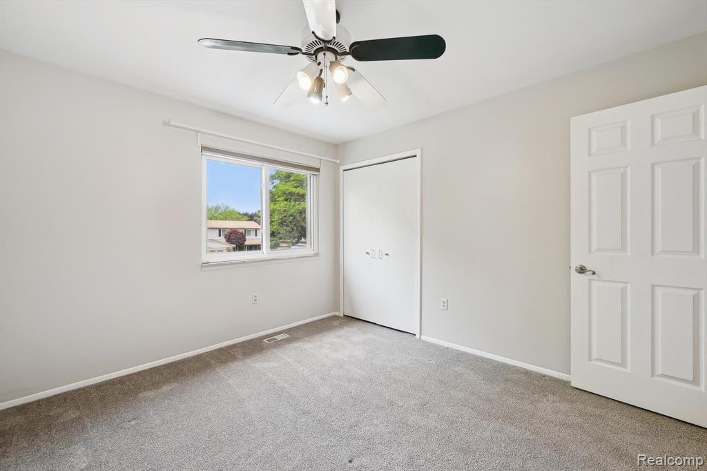 7302 PARKWAY Court, Canton, MI 48187 — Photo 34