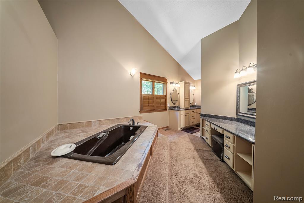 8931 Bridge Road, Grosse Ile, MI 48138 — Photo 26