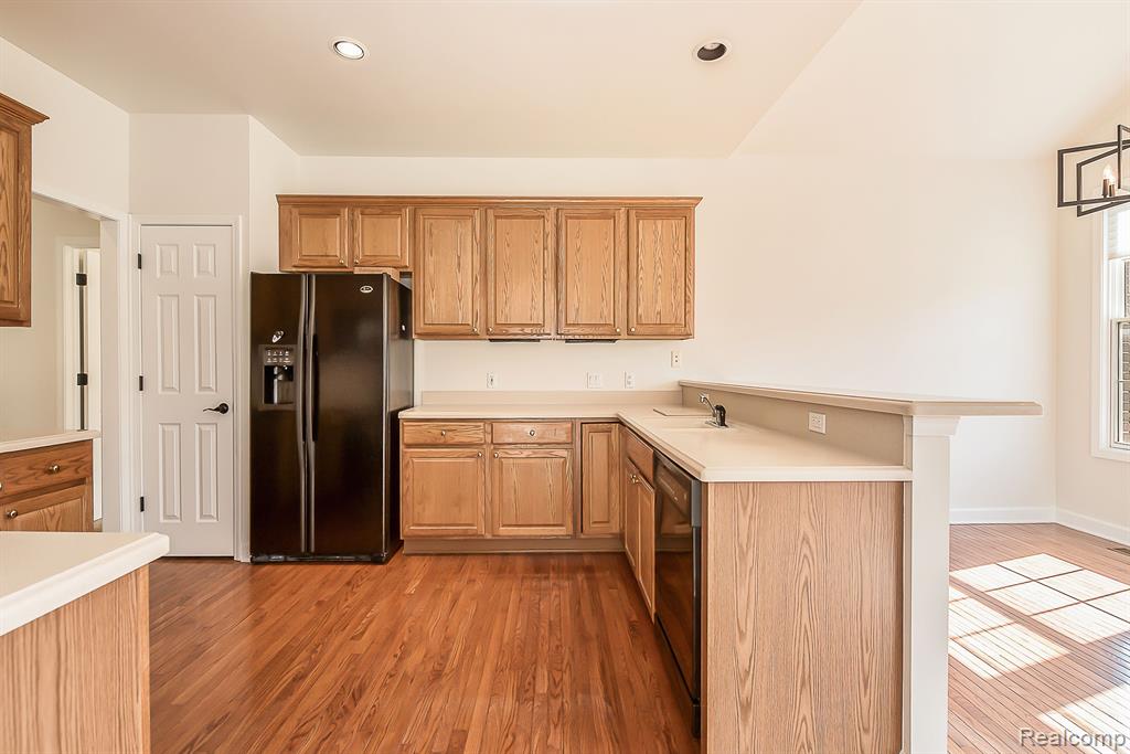 17059 BIRCHWOOD Drive, Northville, MI 48168 — Photo 7