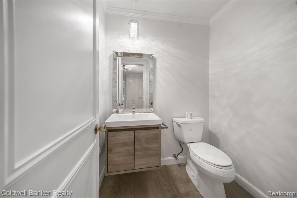 5679 Hunters Gate, Troy, MI 48098 — Photo 13