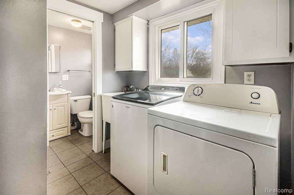 8100 RUSSELL Street, Shelby Twp, MI 48317 — Photo 15