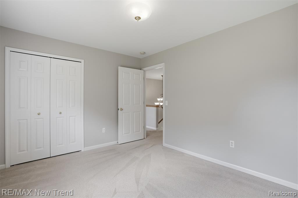 729 Akehurst Lane, White Lake, MI — Photo 40